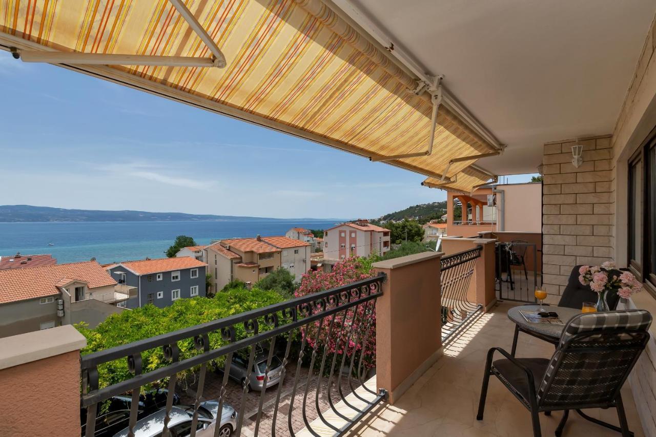 Apartments And Rooms With Parking Space Duce, Omis - 10303 Exterior photo