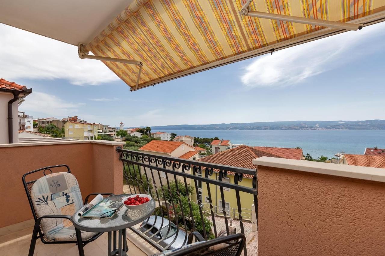 Apartments And Rooms With Parking Space Duce, Omis - 10303 Exterior photo