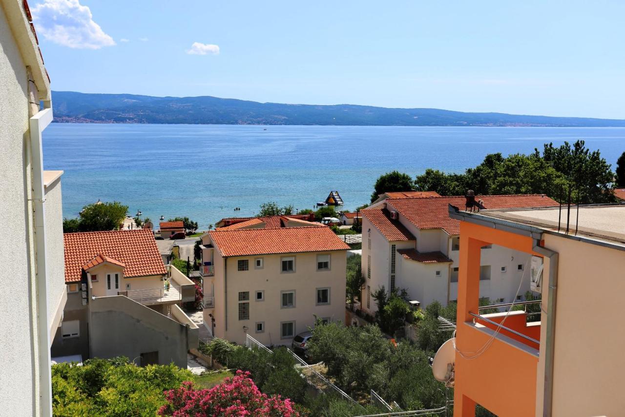 Apartments And Rooms With Parking Space Duce, Omis - 10303 Exterior photo
